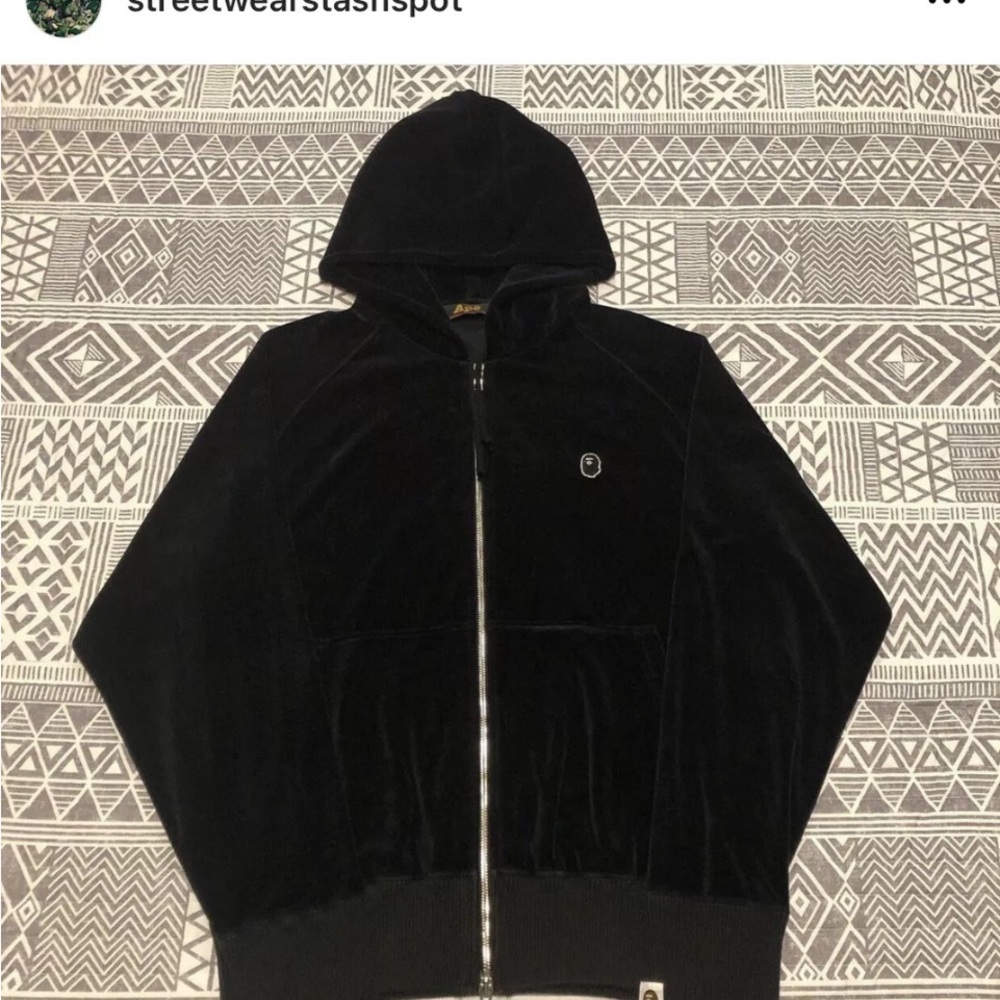 Rare bape zip up